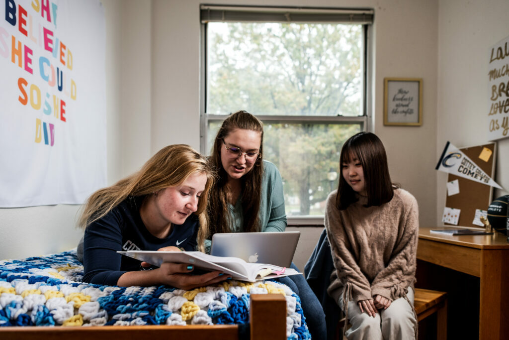 Cottey College students studying in a suite